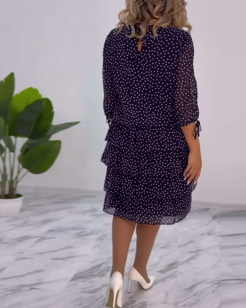 Deborah | Airy dress with polka dot print and pleated skirt