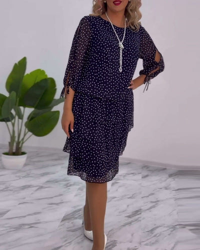 Deborah | Airy dress with polka dot print and pleated skirt