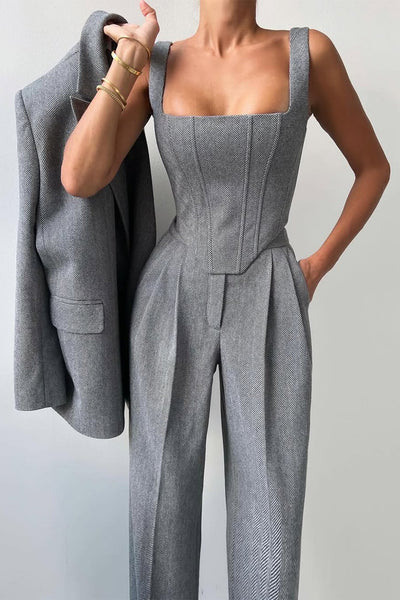 Lidia™ | Three-piece suit with double-breasted blazer