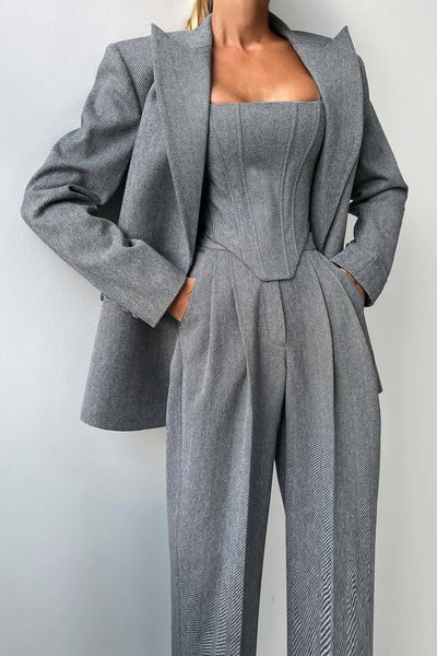 Lidia™ | Three-piece suit with double-breasted blazer